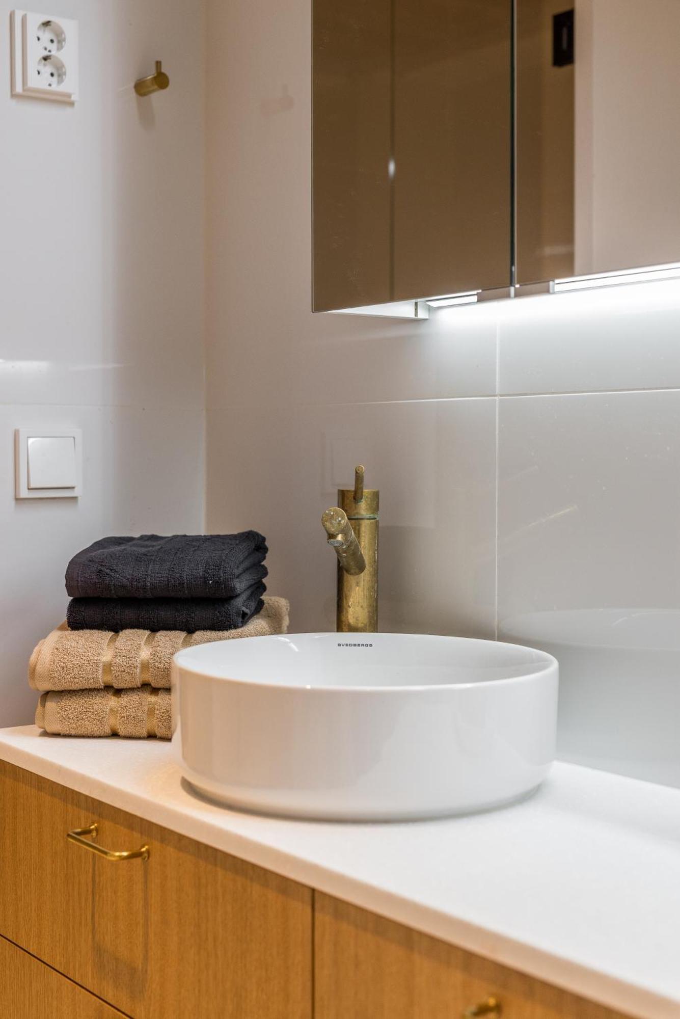 Scandinavian Design Townhouse With Private Sauna 헬싱키 외부 사진